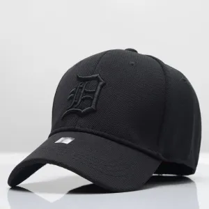 2018 Men And Women Models Stitching Embroidery Cotton B Hat Fashion Outdoor Leisure Jogging Fitness Sports Mens Baseball Cap