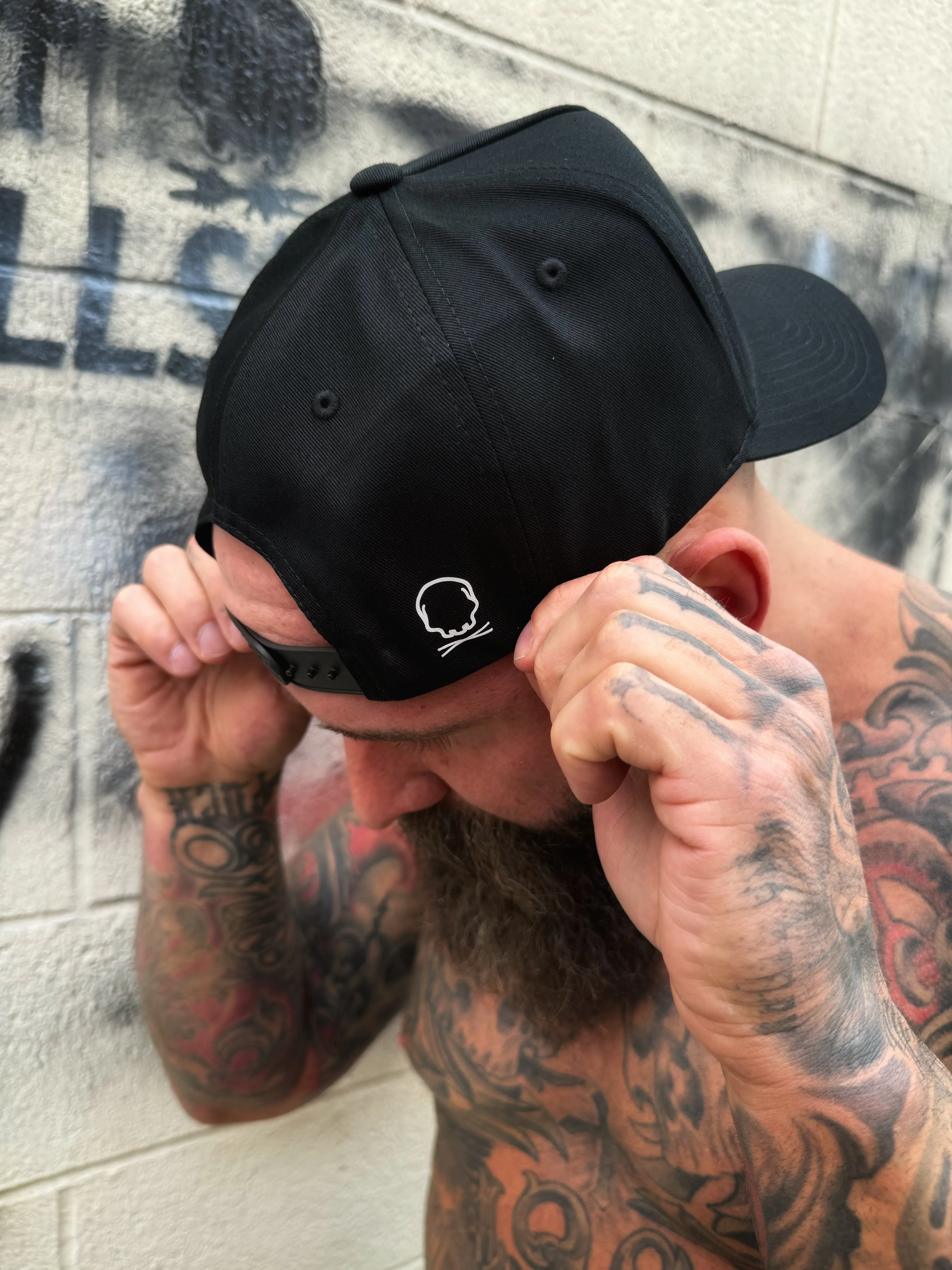 APACHE RETRO BLACK HAT