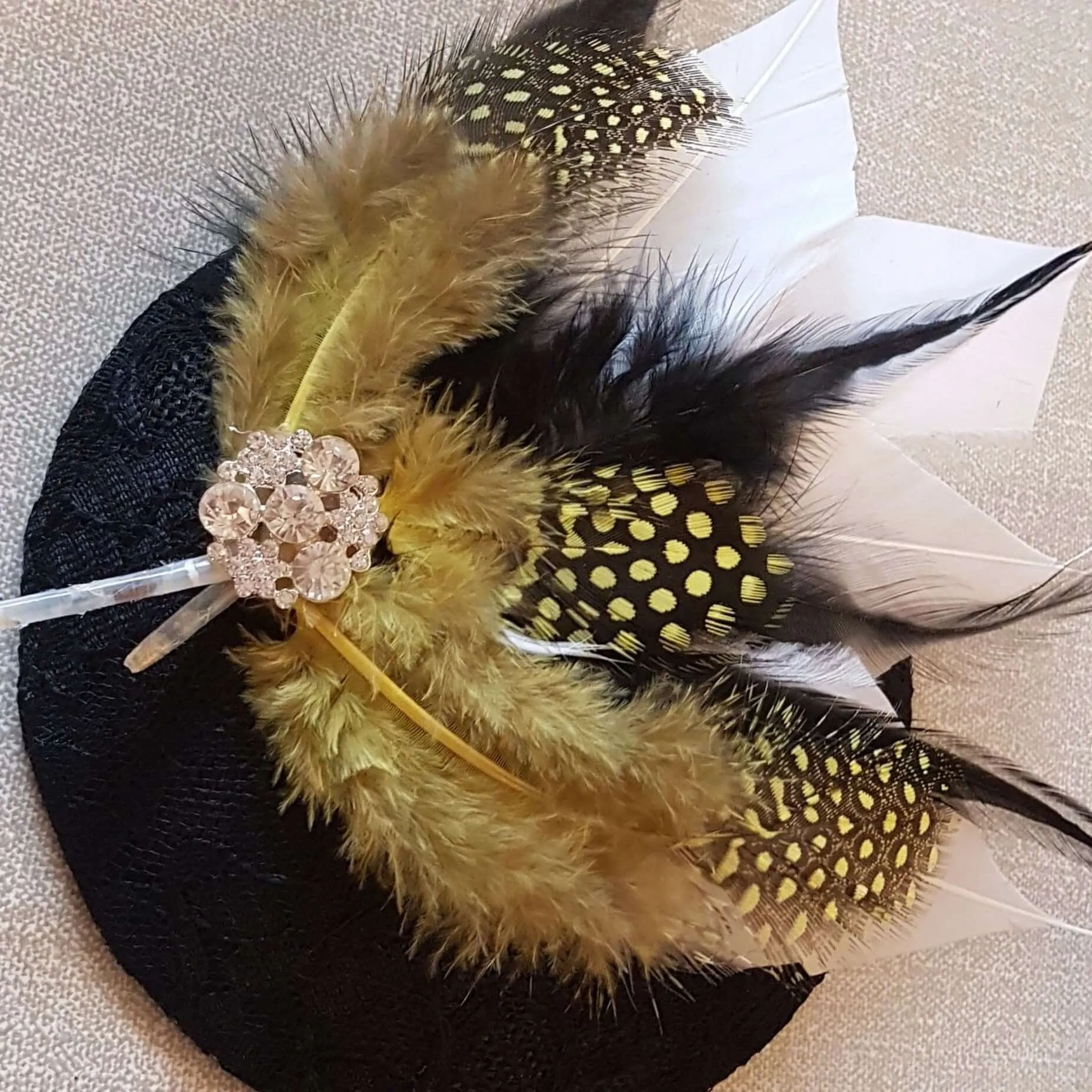 Black Fascinator Black lace hatinator Mustard Gold Black White Feather hat Church Ascot Wedding TeaParty Race Cocktail hat BLACK Fascinator