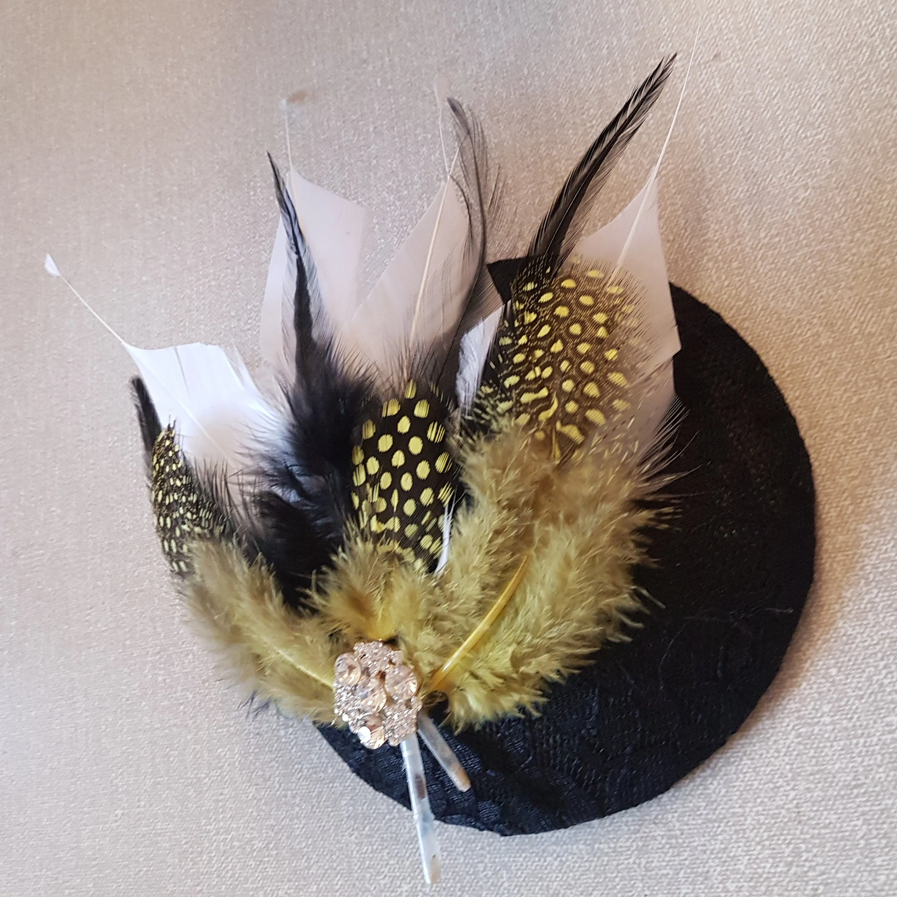 Black Fascinator Black lace hatinator Mustard Gold Black White Feather hat Church Ascot Wedding TeaParty Race Cocktail hat BLACK Fascinator