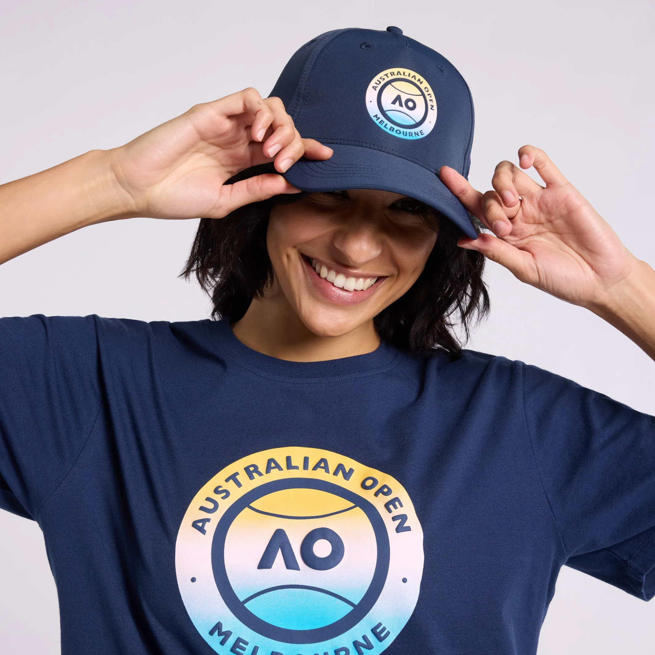 Cap Round Logo