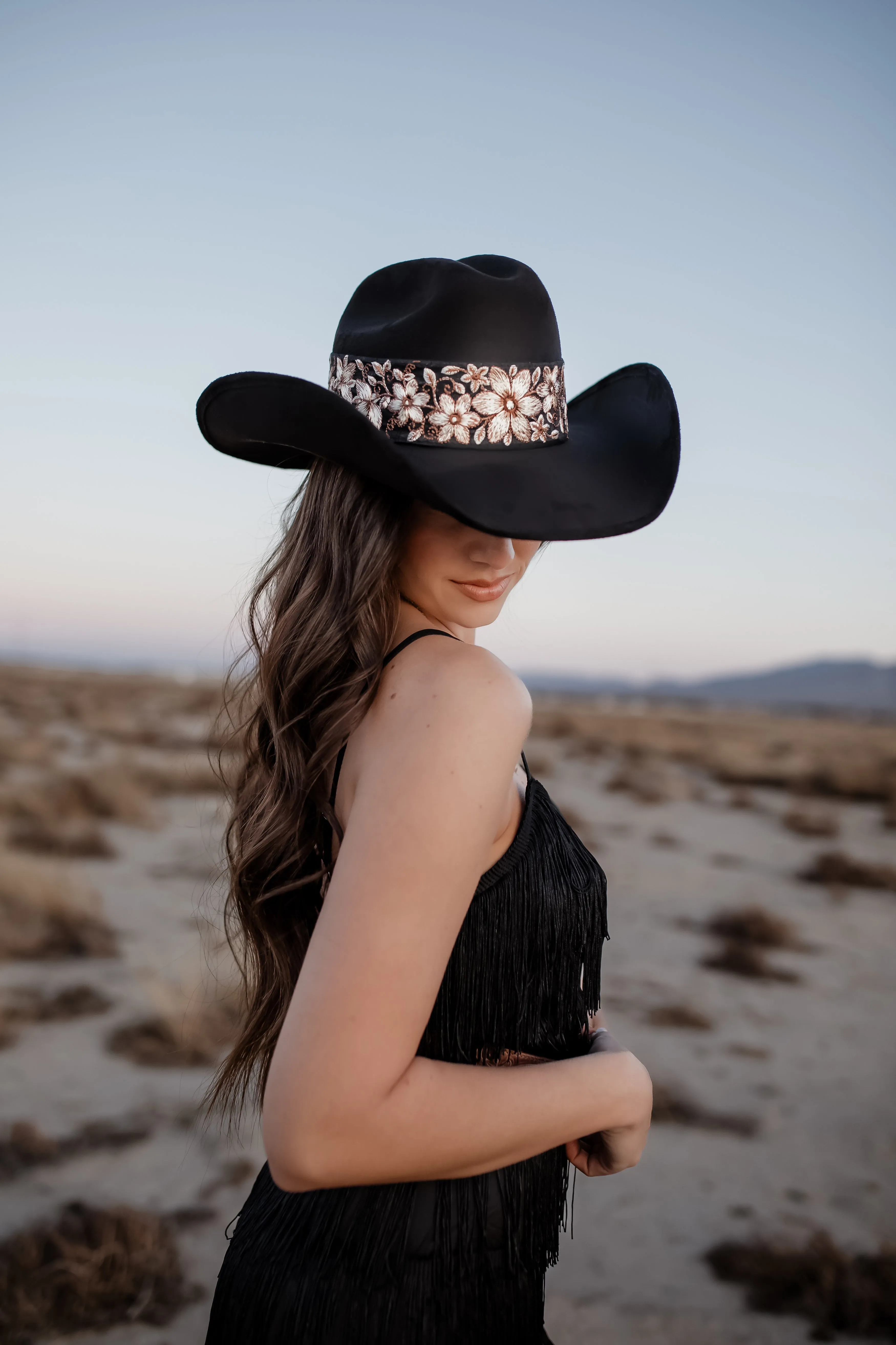 Cowgirl "Dolly" Black