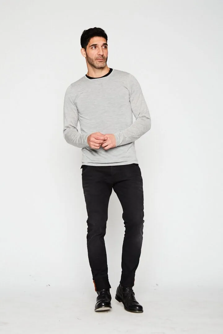 CREWNECK SWEATER