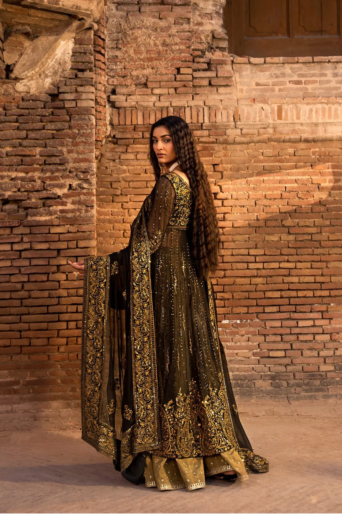 ERUM KHAN STORE | LUXURY PRET | ZEENAT