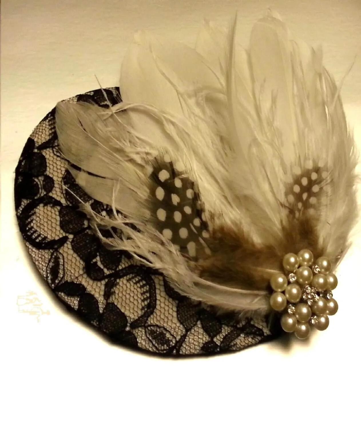 FASCINATOR Black & White FEATHER facinator 1920s Feather hat  Large Pearls Crystal jewel Bridal Wedding Ascot Cocktail Party hat Fascinator