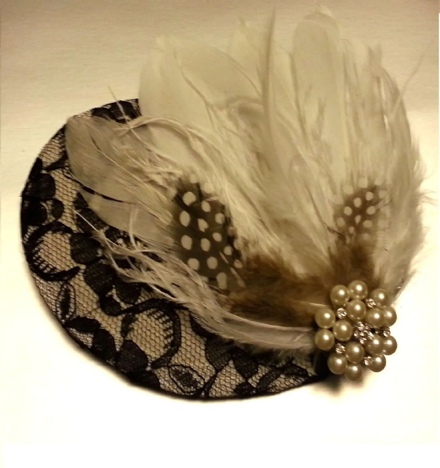 FASCINATOR Black & White FEATHER facinator 1920s Feather hat  Large Pearls Crystal jewel Bridal Wedding Ascot Cocktail Party hat Fascinator