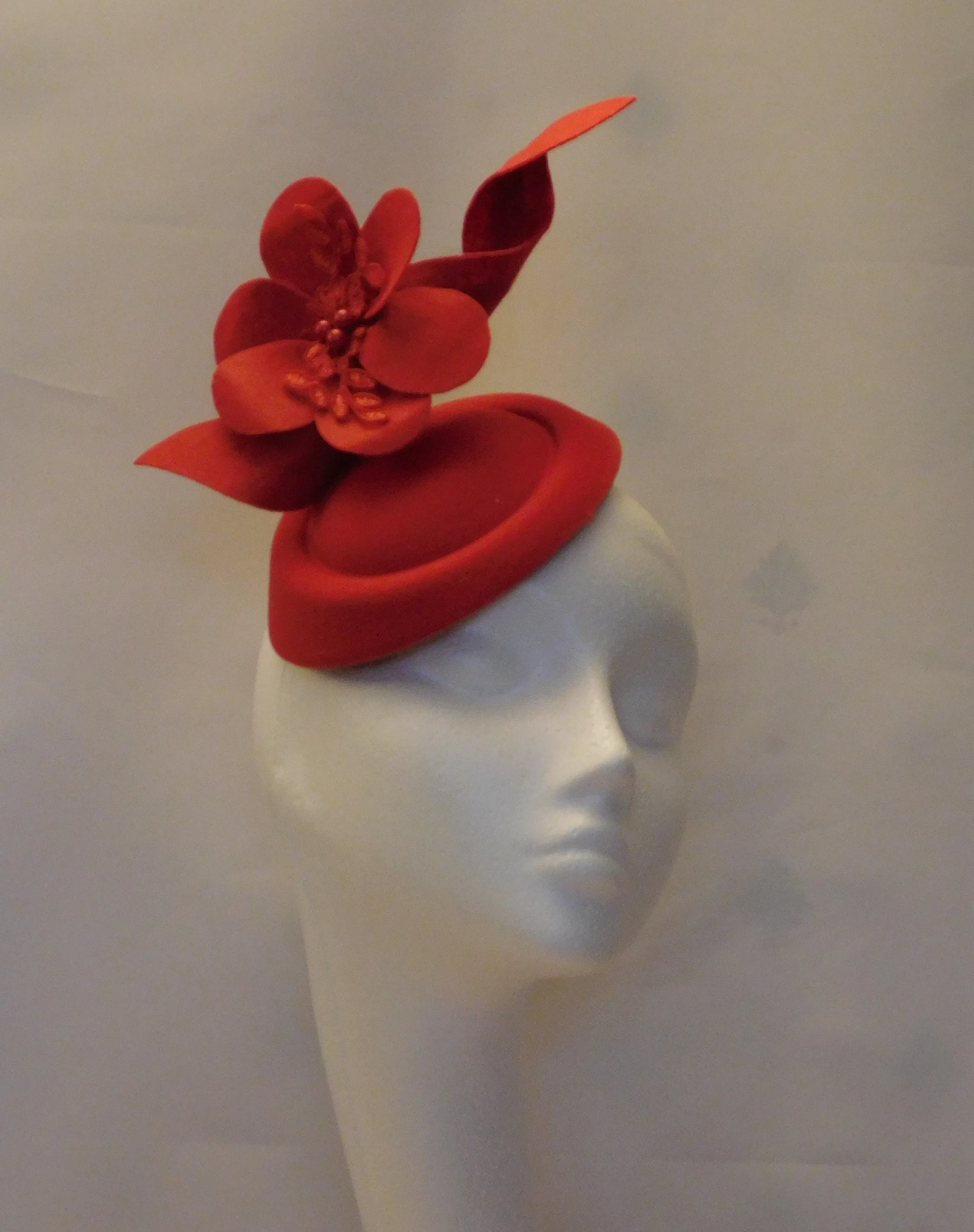 Fascinator Hat Red Hatinator  fascinator Red Felt flower and swirl Royal Ascot Kentucky derby, Wedding,Race,Cocktail,Church hat fascinator