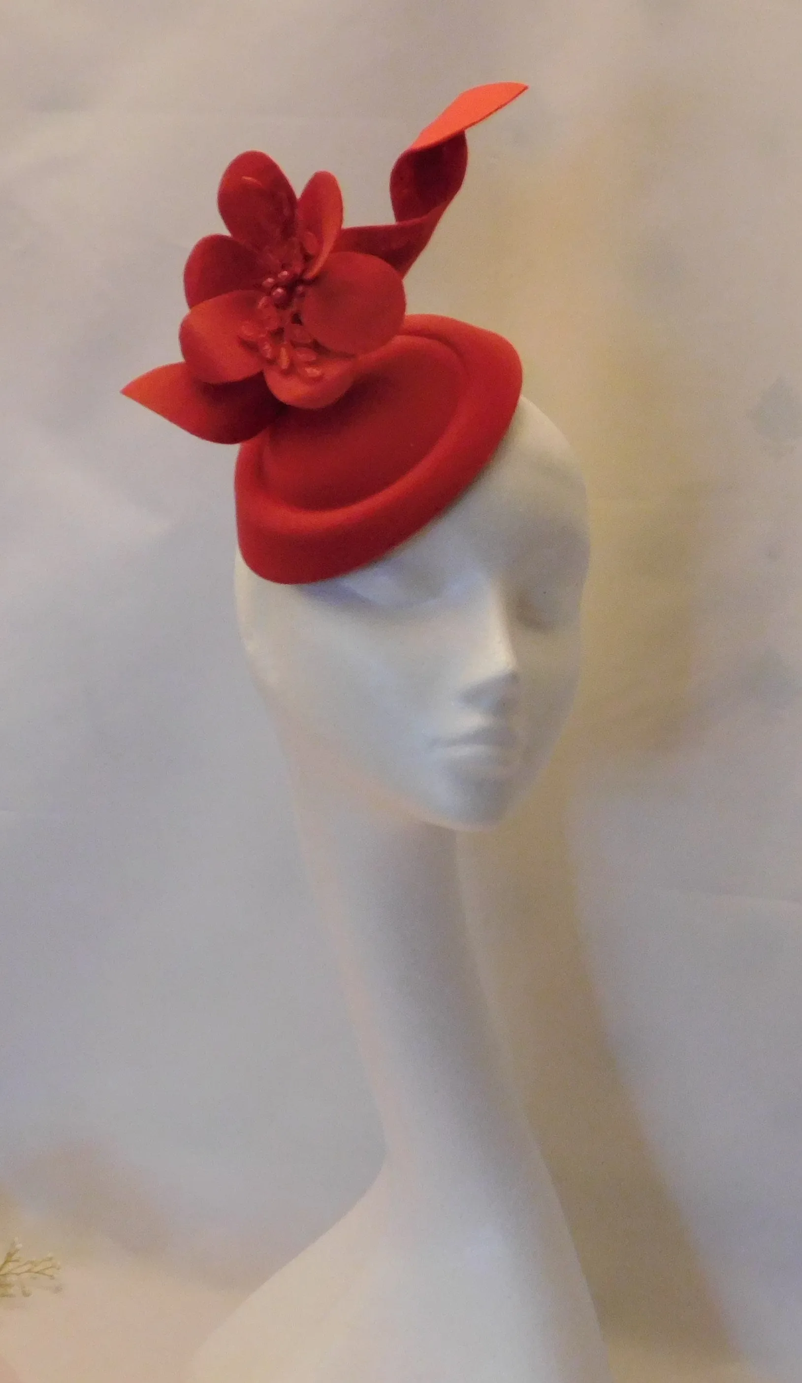 Fascinator Hat Red Hatinator  fascinator Red Felt flower and swirl Royal Ascot Kentucky derby, Wedding,Race,Cocktail,Church hat fascinator