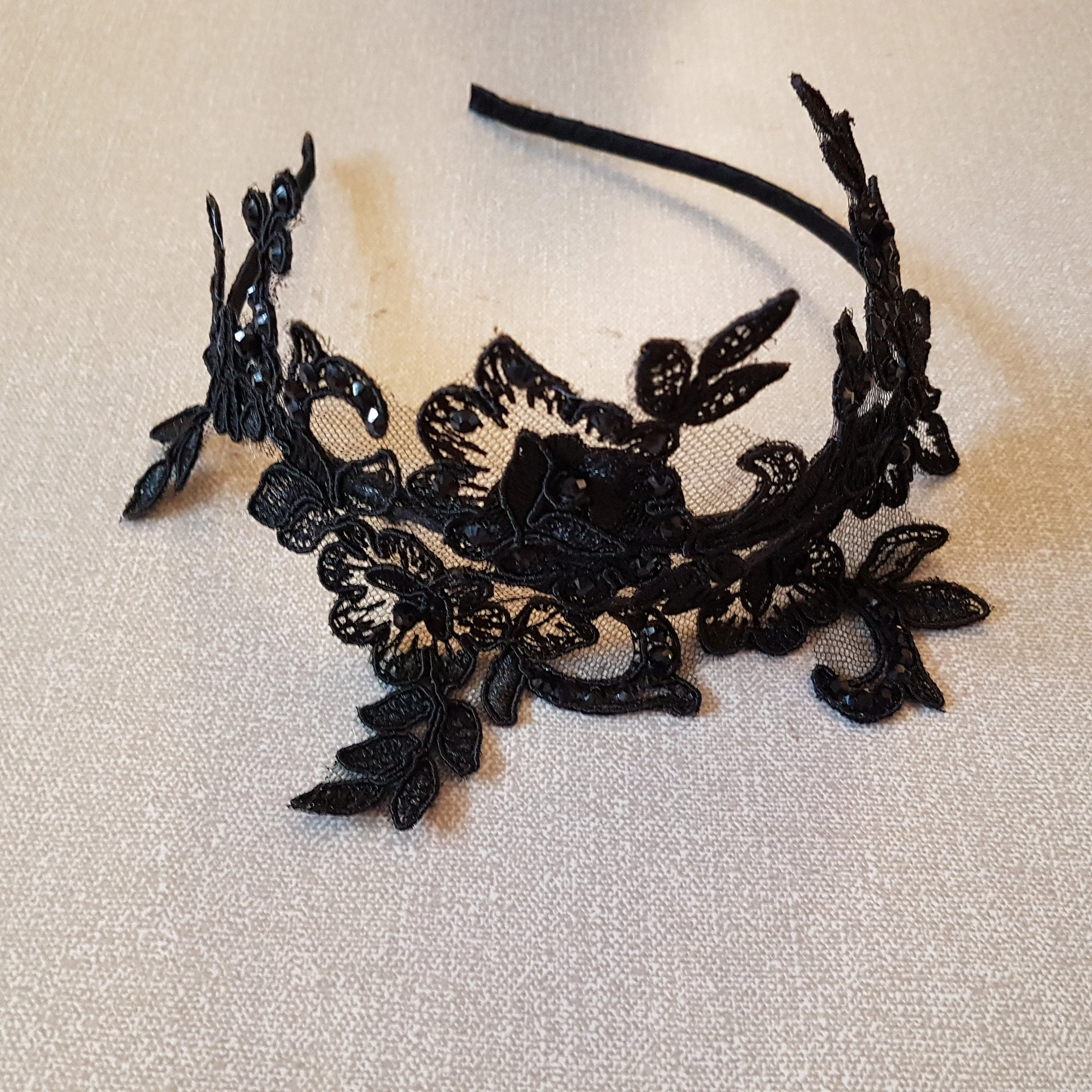 Fascinator Vintage Lace Headband /Aliceband Fascinator Party,Wedding,Womens headband Red Headband,Black,Blue, Silver,Pink Lace bead Headband