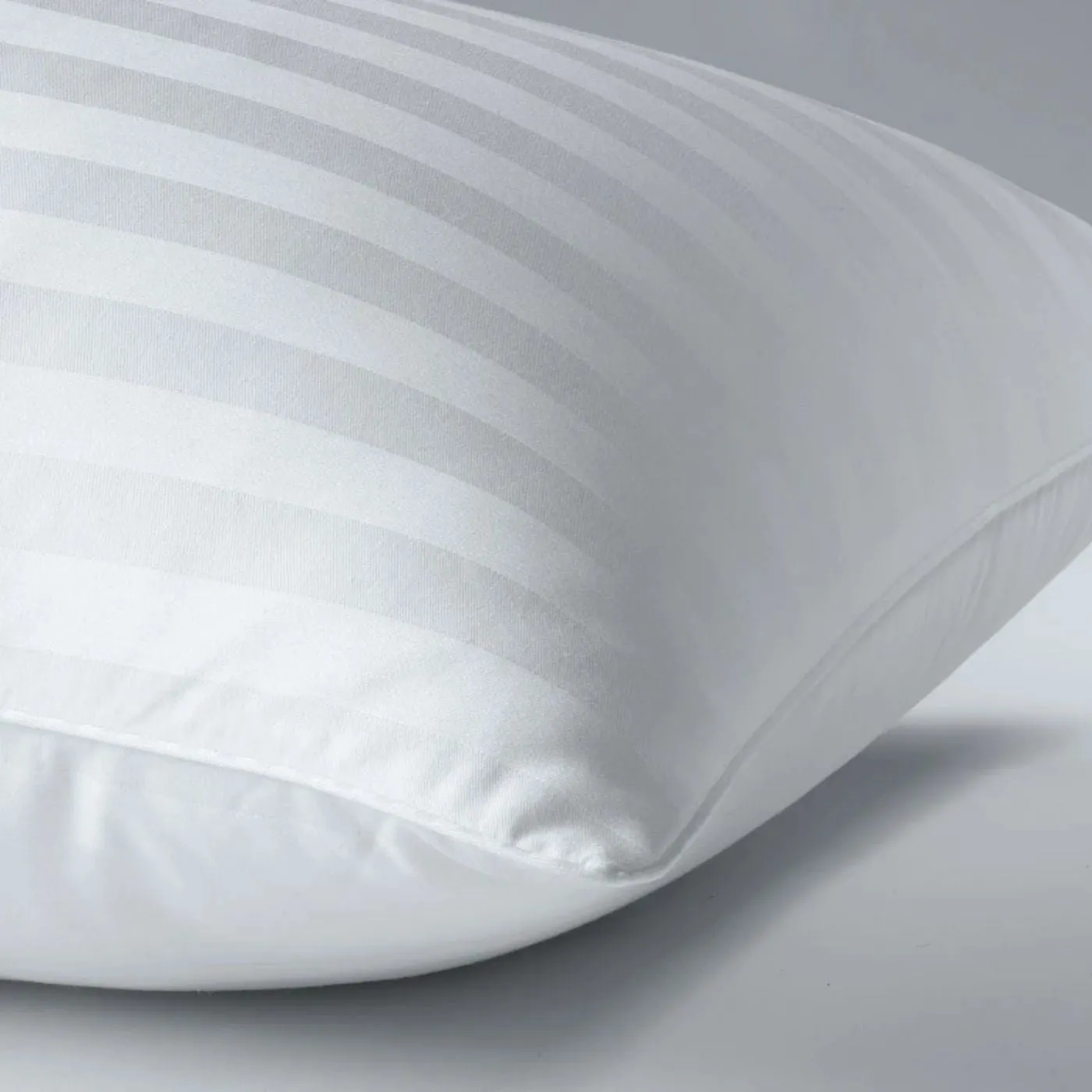 Fine Bedding Boutique Silk Pillow