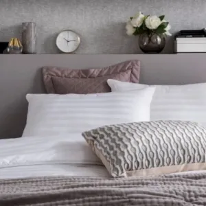 Fine Bedding Boutique Silk Pillow
