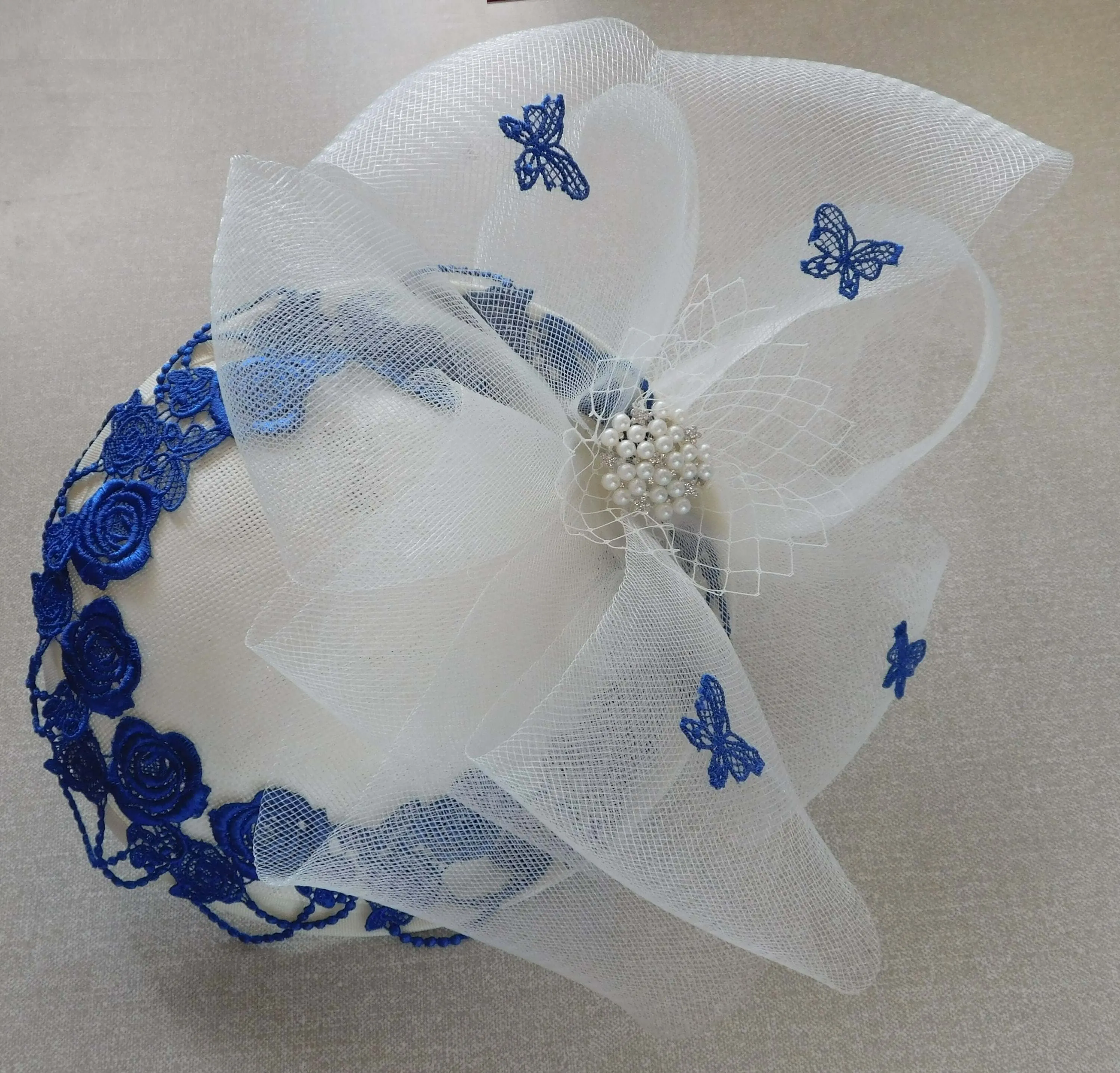 IVORY, WHITE and BLUE Hat Fascinator  Wedding hat Mother of bride, Derby, Ascot Race hat fascinator  Ladies  Hat Blue & Ivory Hat Fascinator