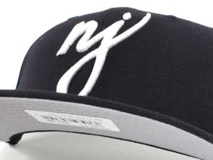 NJ Script  9Fifty Snapback Hat (Navy WHITE GRAY UNDER BRIM)