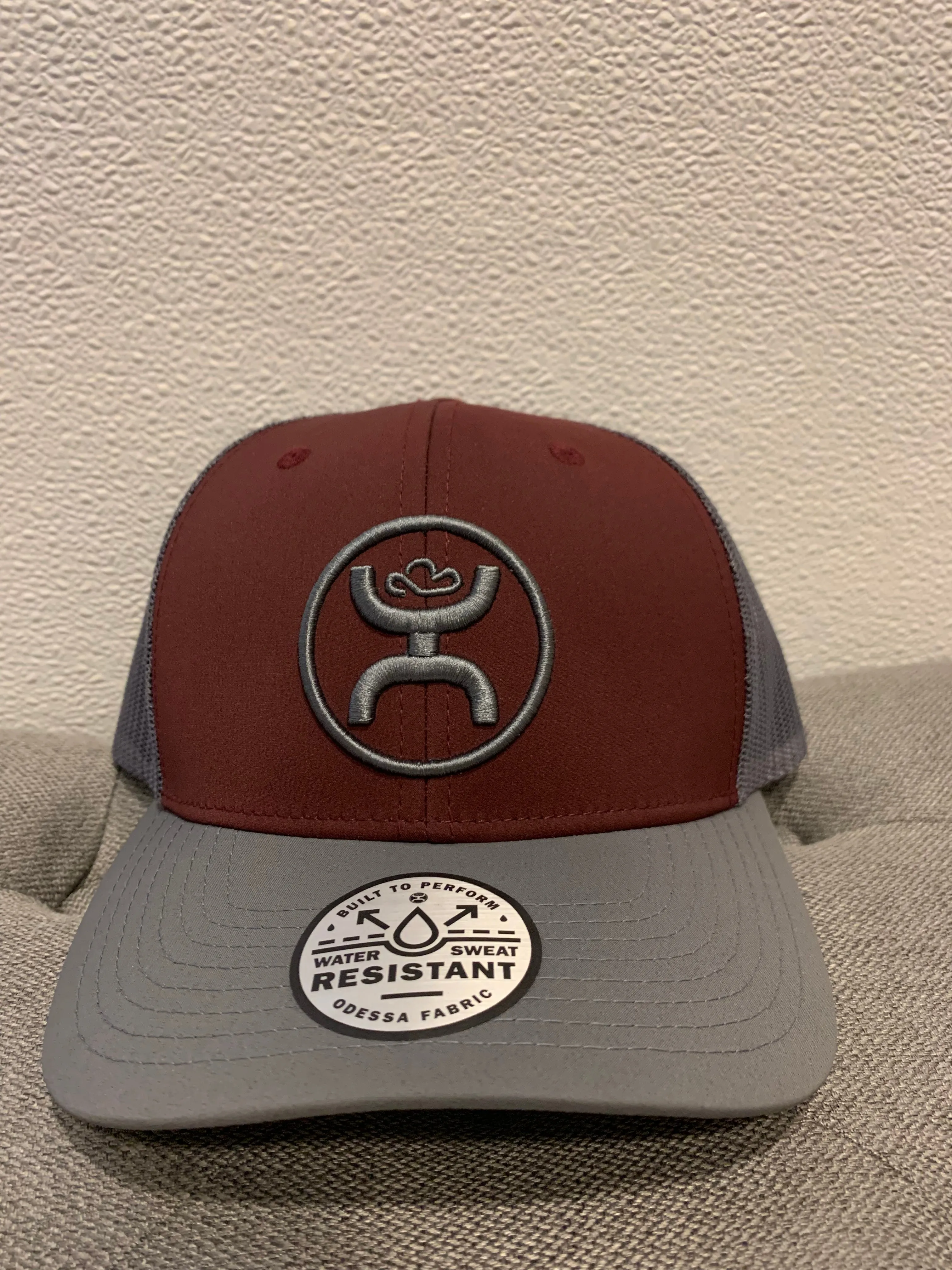 O Classic HY maroon/black Cap