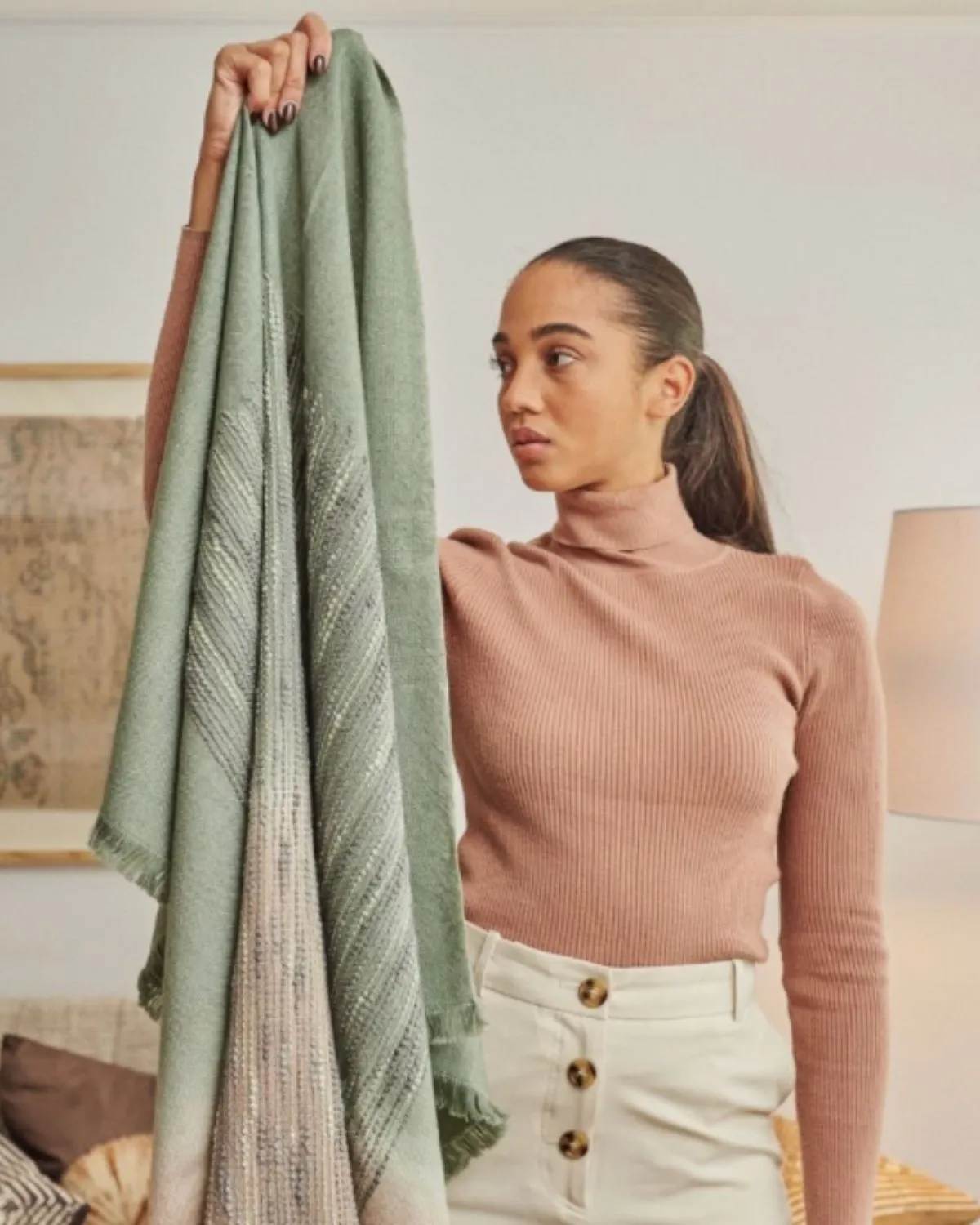 Salvia Handmade 100% Merino Throw