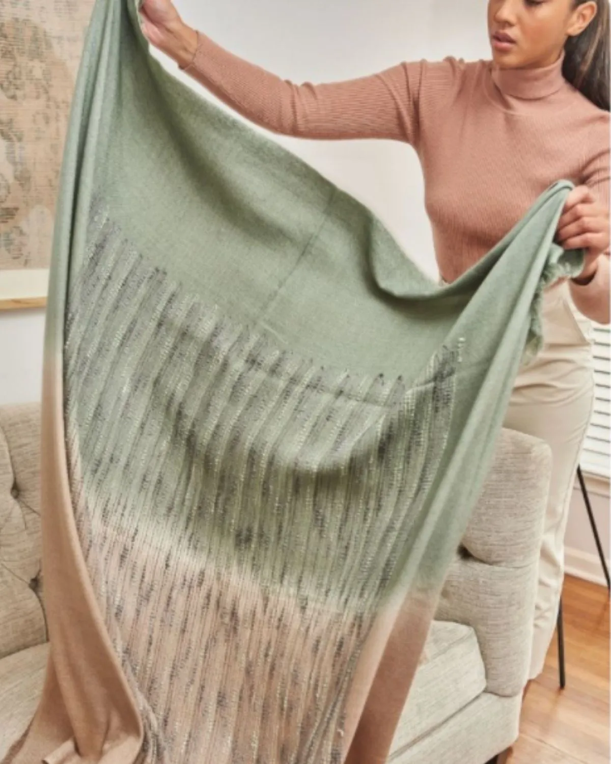 Salvia Handmade 100% Merino Throw