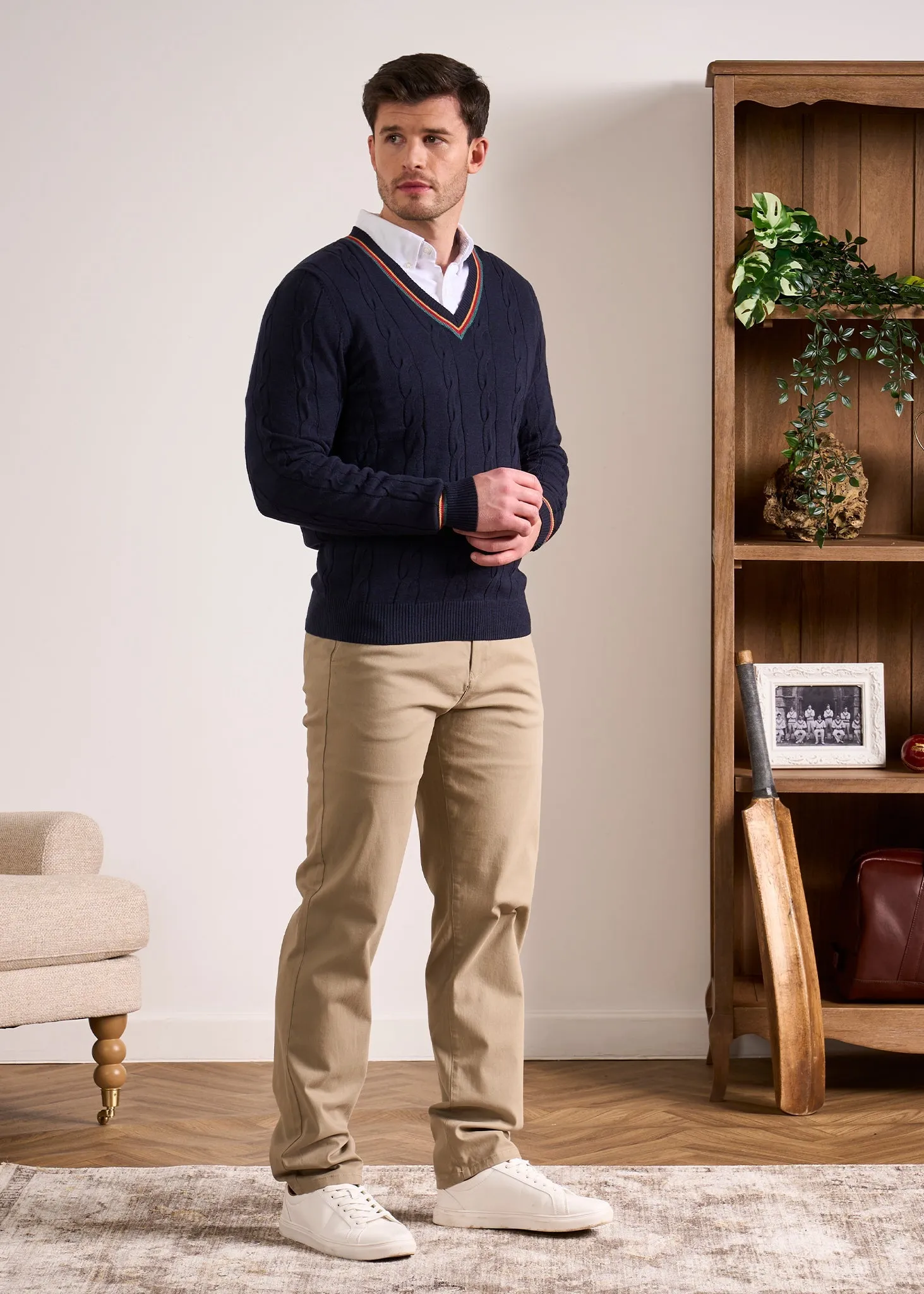 Sandford Cotton Cashmere Cable Knit Vee Neck Jumper In Dark Navy