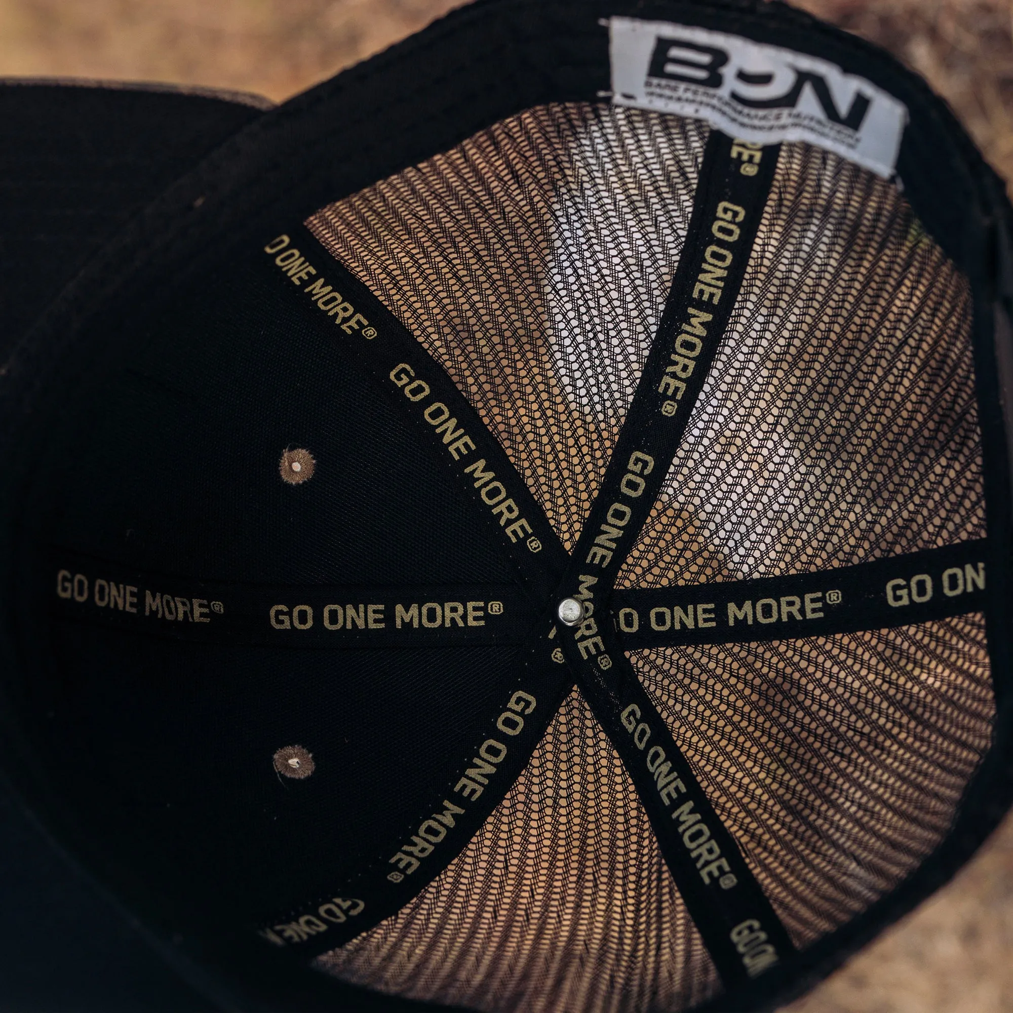 Snapback Hat / Black   Desert Camo