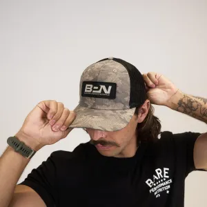 Snapback Hat / Black   Desert Camo