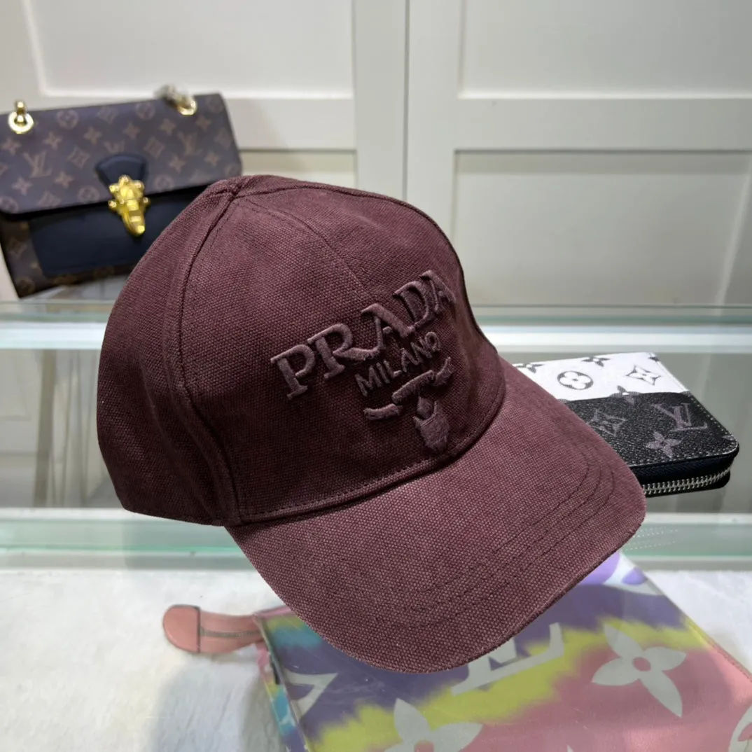 Triangle Label Baseball Caps in 3 Colors