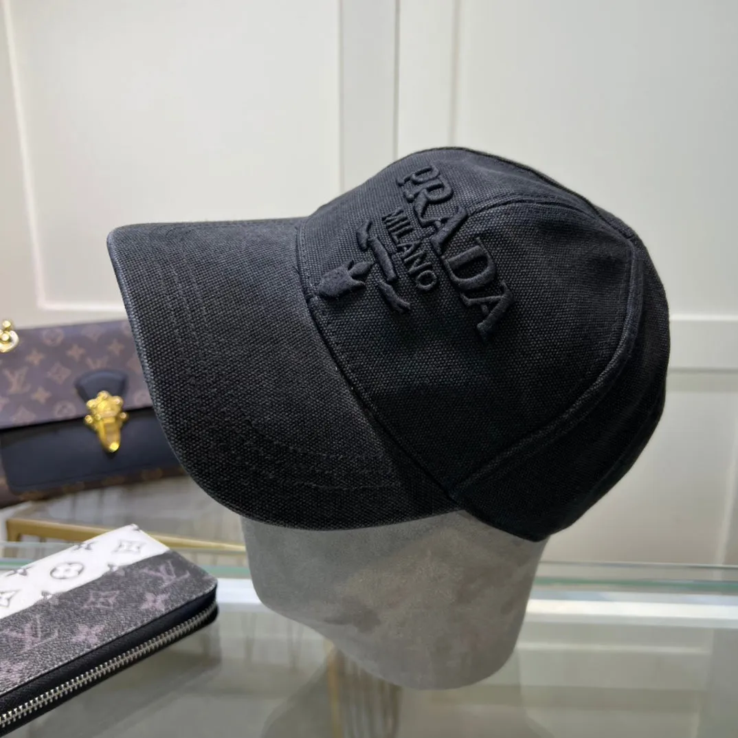 Triangle Label Baseball Caps in 3 Colors
