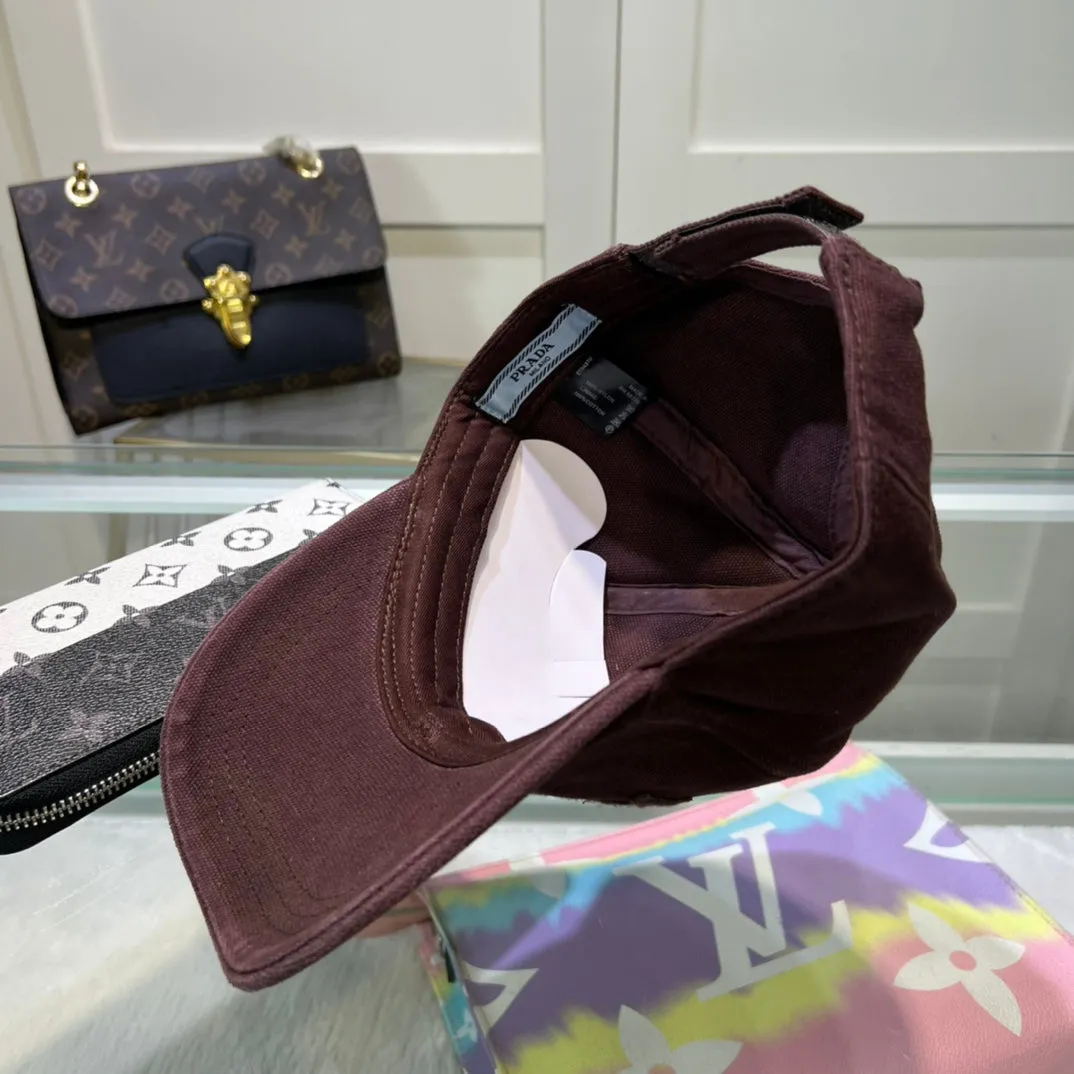 Triangle Label Baseball Caps in 3 Colors