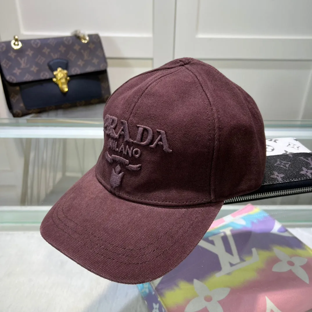 Triangle Label Baseball Caps in 3 Colors