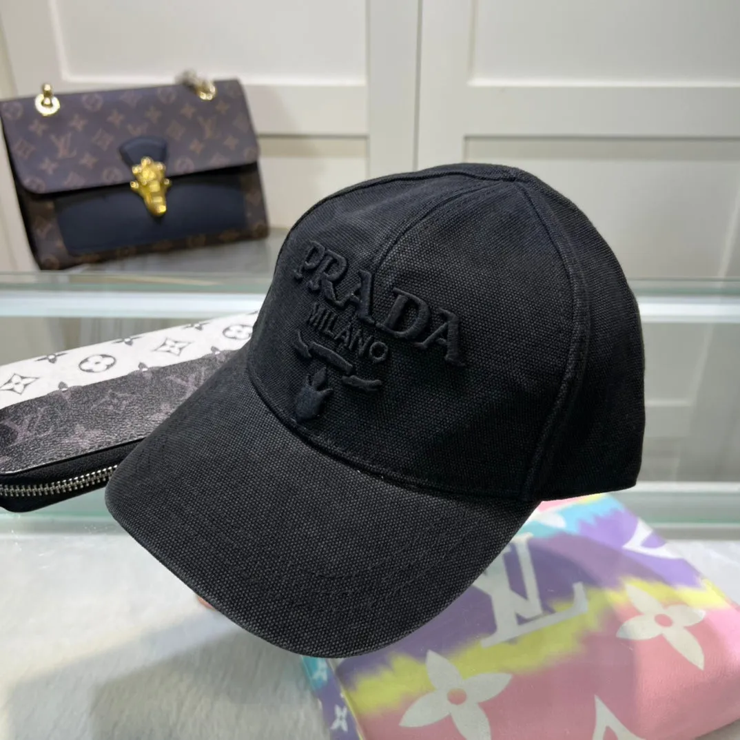 Triangle Label Baseball Caps in 3 Colors