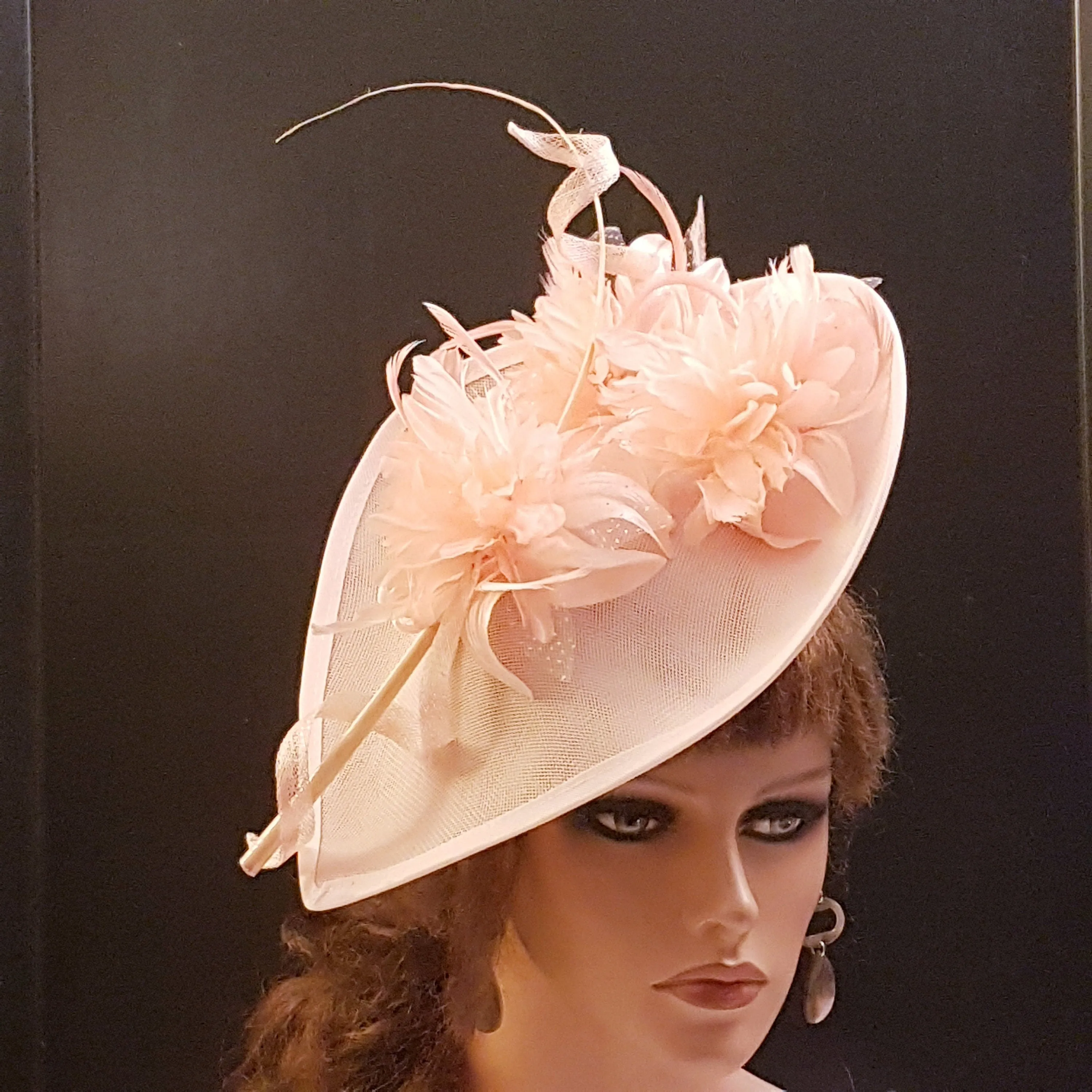 WHITE & PINK Hat Fascinator with PINK Flowers.Teardrop hatinator Church Derby Ascot Wedding Party hat,Mother of Bride/Groom Hat  Fascinator